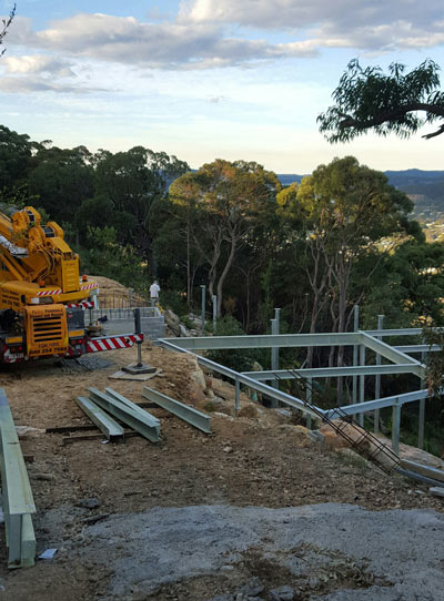 Rigging and Crane hire- Difficult access specialists.
